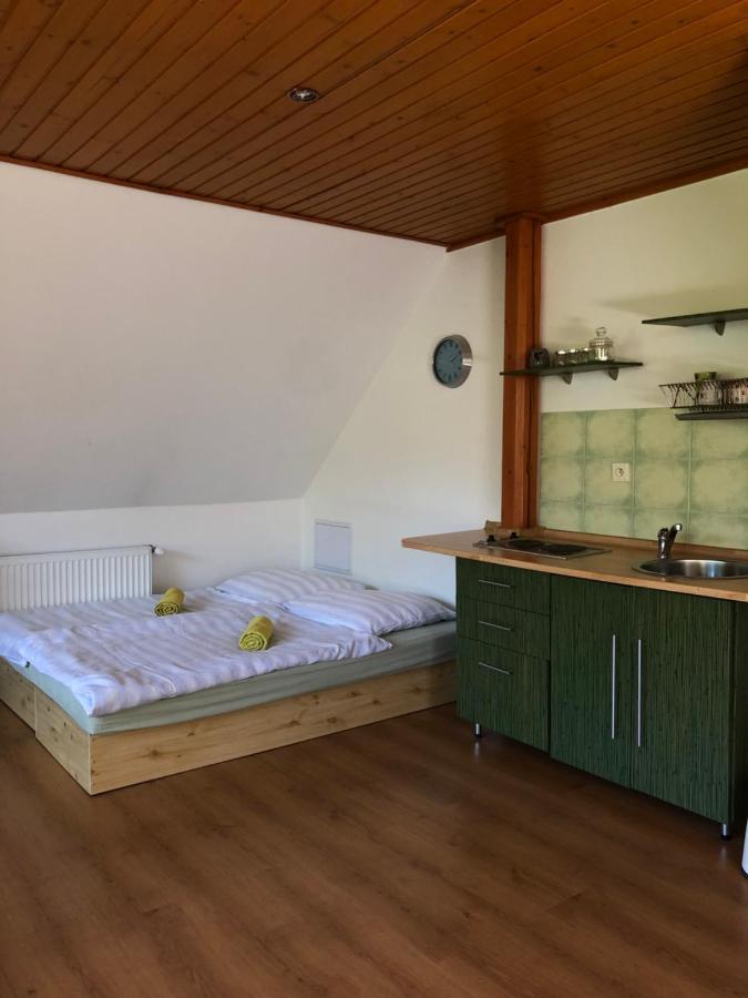 Apartman Luca Liptovský Mikuláš Екстериор снимка